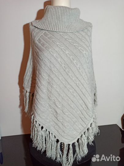 Вязаное пончо Pieces