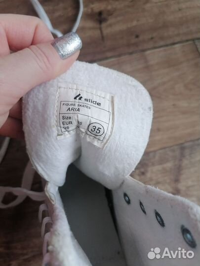 Коньки на девочку 35 размер