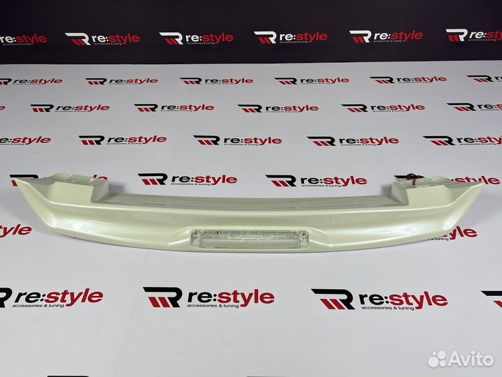 Спойлер наверх Lexus GX 470 Белый 070