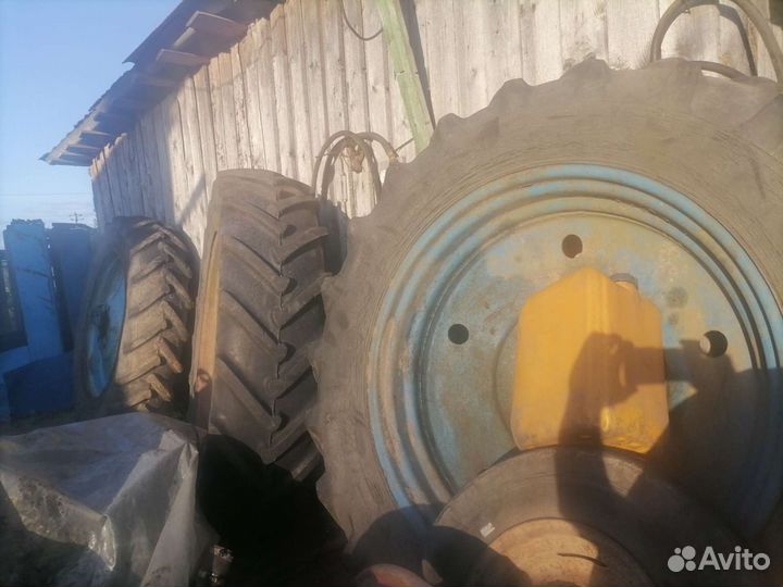 Задний диск мтз82 на докат, всборе с покрышкой