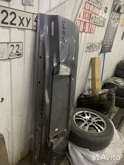 Продам крышку багажника