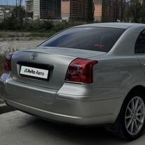 Toyota Avensis 2.0 AT, 2005, 300 000 км, с пробегом, цена 670 000 руб.