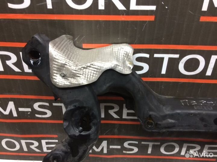 Балка поперечная (подрамник) передняя