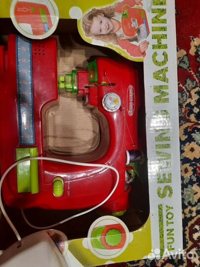 Детская швейная машинка