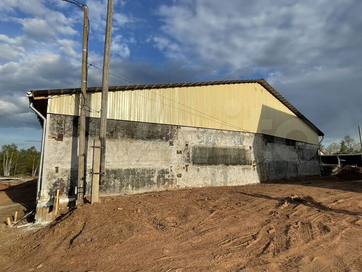 Гараж, > 30 м²