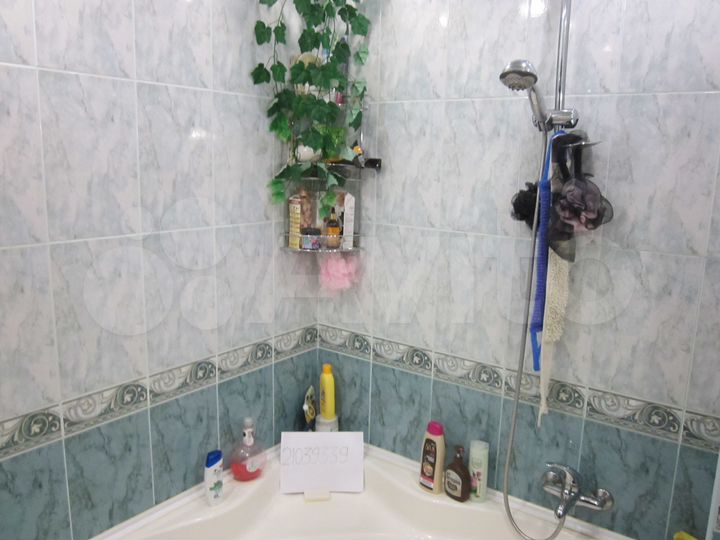 Дом 32 м² на участке 1 сот.