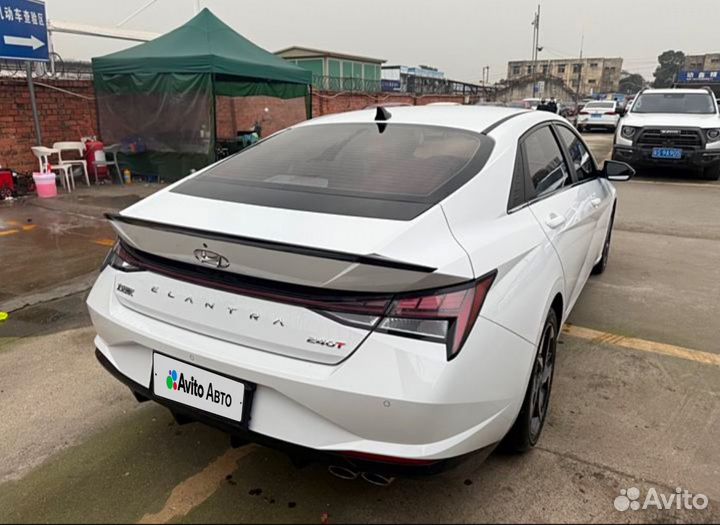 Hyundai Elantra 1.4 AT, 2022, 33 000 км
