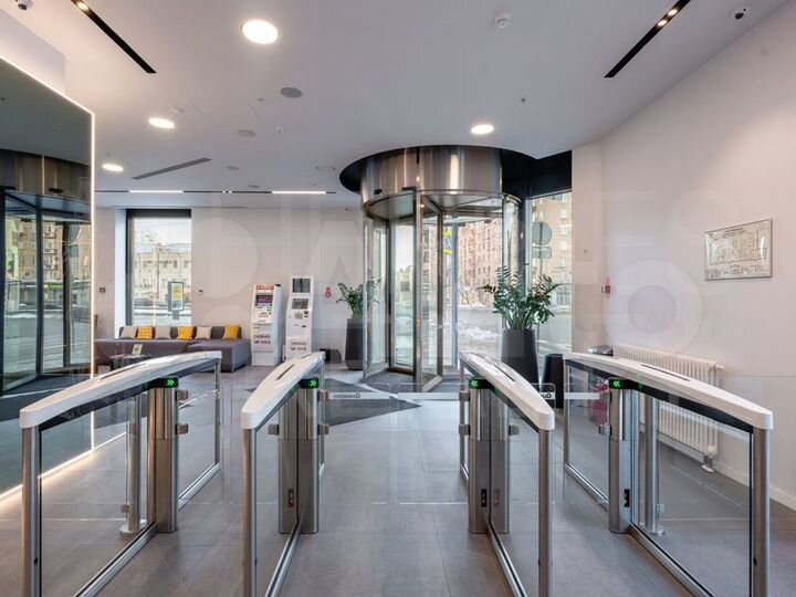 Аренда здания (осз) 4634 м2 м. Новослабодская в ца