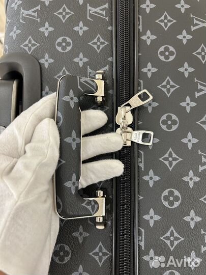 Чемодан louis vuitton