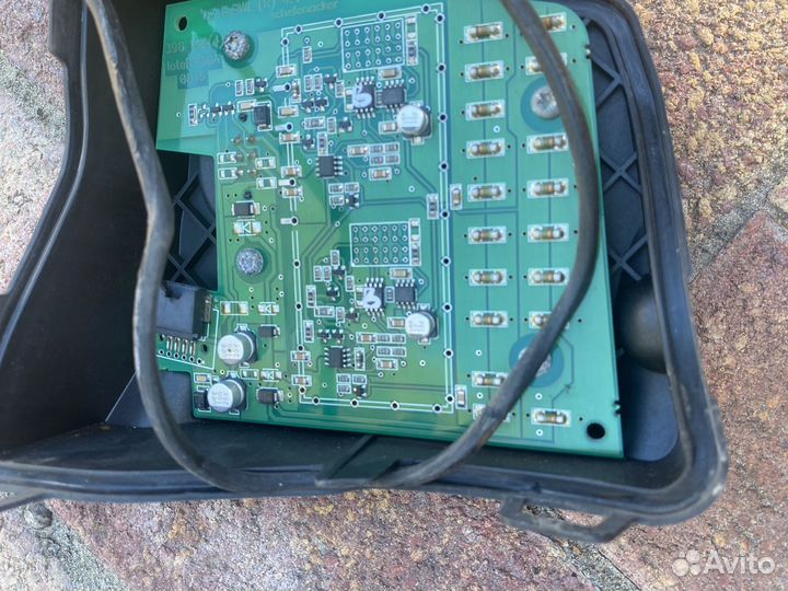 Фара на ауди а8д3