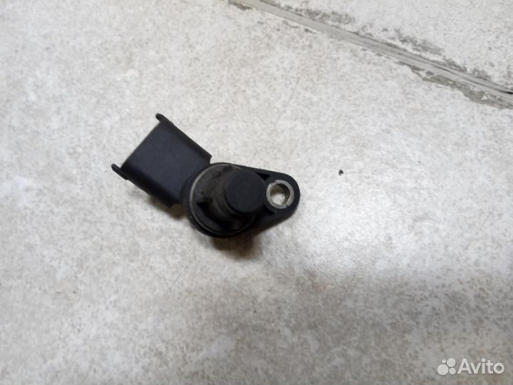 Датчик положения распредвала Hyundai Solaris RB 20