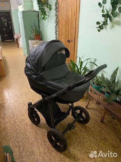 Коляска 2 в 1 legacy laura