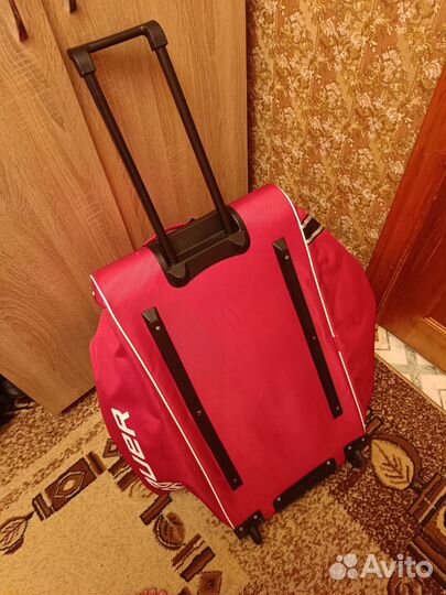 Хоккейный баул на колесах