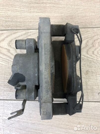 Суппорт тормозной передний правый Audi A4 S-Line