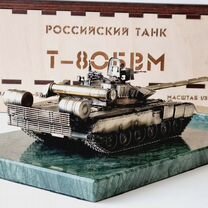 Сборная модель танка Т-80бвм