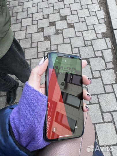 iPhone X, 64 ГБ