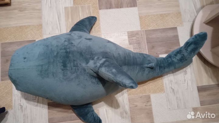 Подушка авокадо и акула