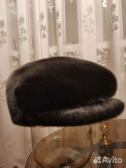 Меховая мужская кепка