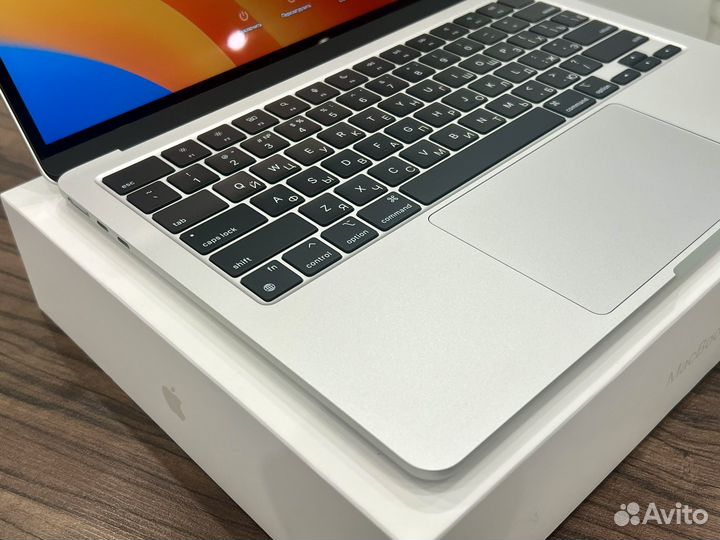 Разбор Apple MacBook air 13 2022 m2