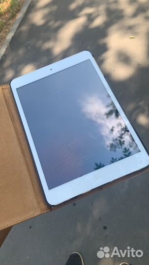 Планшет apple iPad mini бу