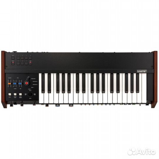 Аналоговый синтезатор korg minikorg-700FS