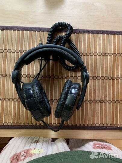 Сенсорные наушники HD 215