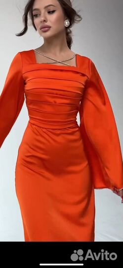 Платье женское оранжевое