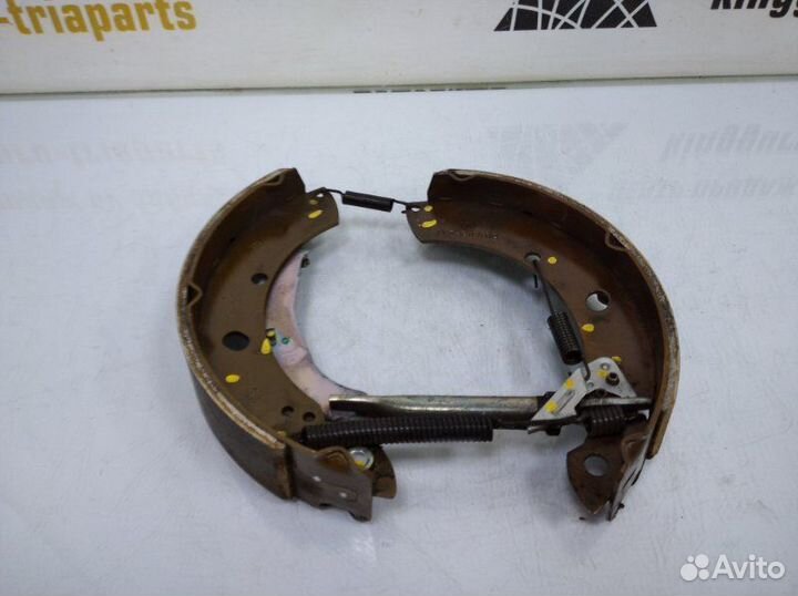 Колодки тормозные задние левые Volkswagen Polo 6