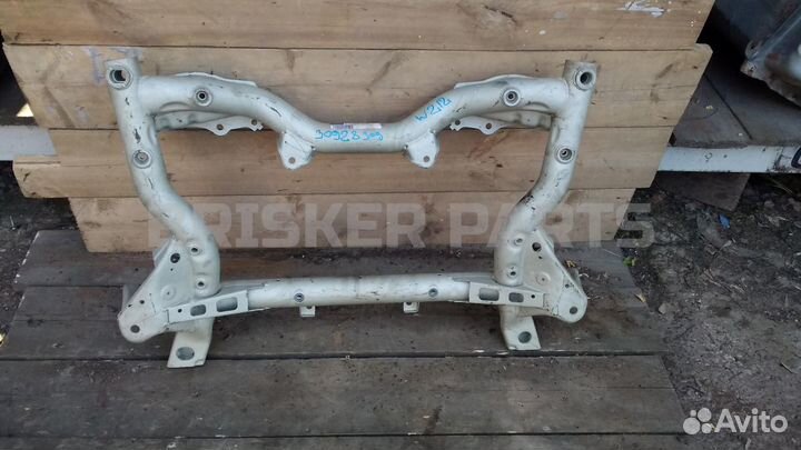 Подрамник передний Мерседес-Бенц E W212