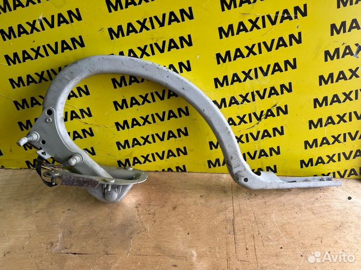 Петля крышки багажника задняя правая Bmw 5-Series