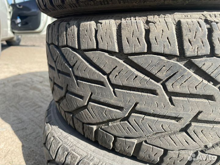 Roadcruza RW777 225/45 R18 95H