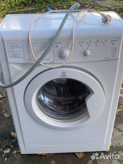 Стиральная машина indesit