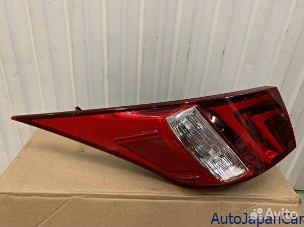 Фонарь в крыло Lexus IS 250/350