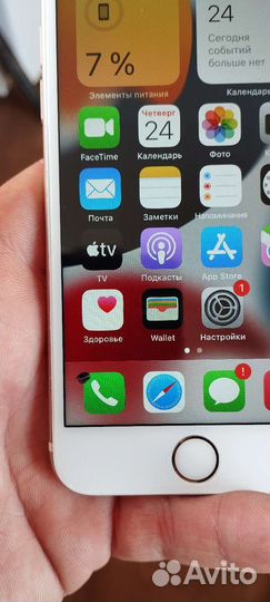 Телефон iPhone 6s