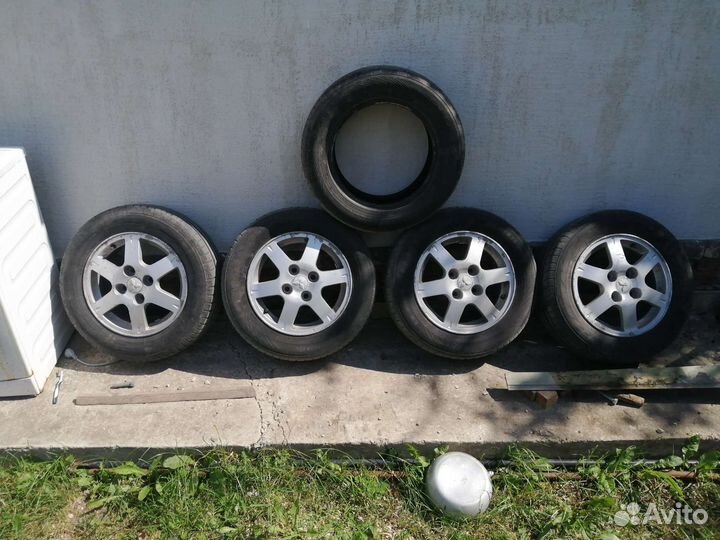 Nokian Tyres Hakka Blue 2 195/65 R15