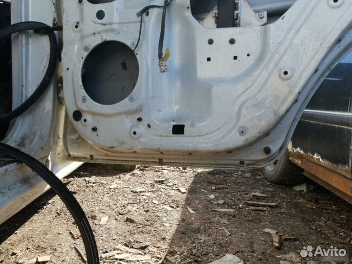 Дверь задняя правая Ssangyong Actyon