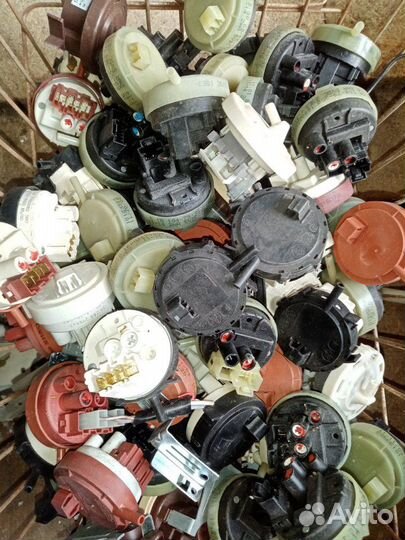 Запчасти для стиральных машин. Аристон, Беко, Инде