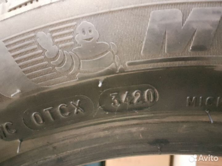 Michelin X-Ice North 4 205/55 R16 94T