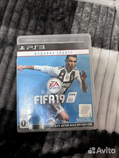 Диск FIFA19 на ps3