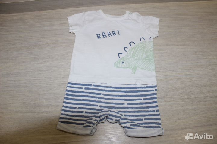 Боди для мальчика (6-9 мес) Mothercare