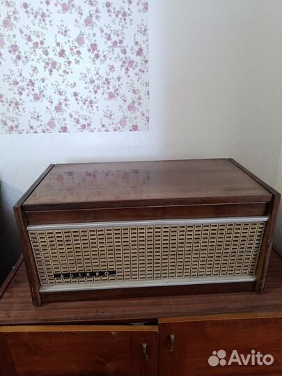 Магнитофон бобинный Днепр 14а