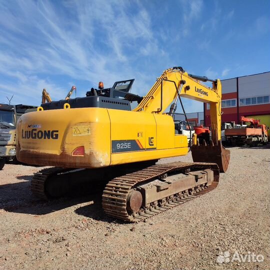 Гусеничный экскаватор LiuGong CLG925E, 2021