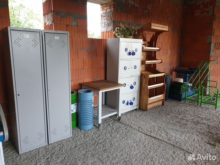 Шкафчик для одежды металлический