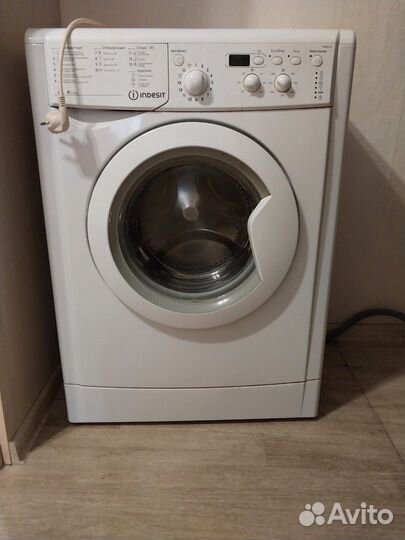 Стиральная машина indesit