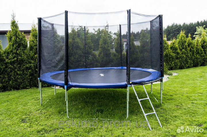Батут 244см. с сеткой и лестницей