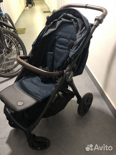 Прогулочная коляска baby design look air