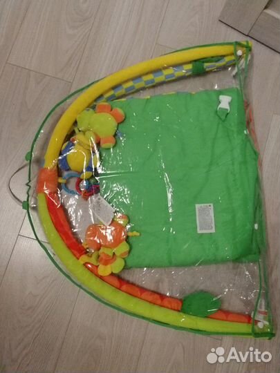 Развивающий коврик