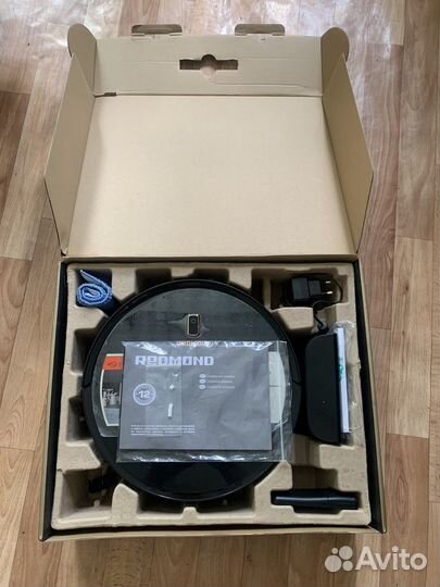 Робот пылесос redmond rv-r151