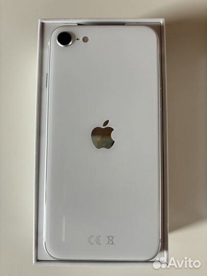 iPhone SE (2020), 64 ГБ