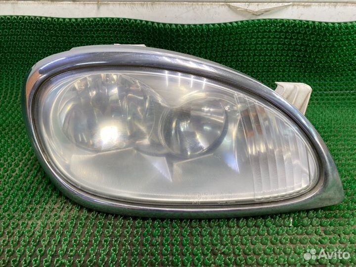 Фара передняя правая Газ Волга 31105 31105 2002